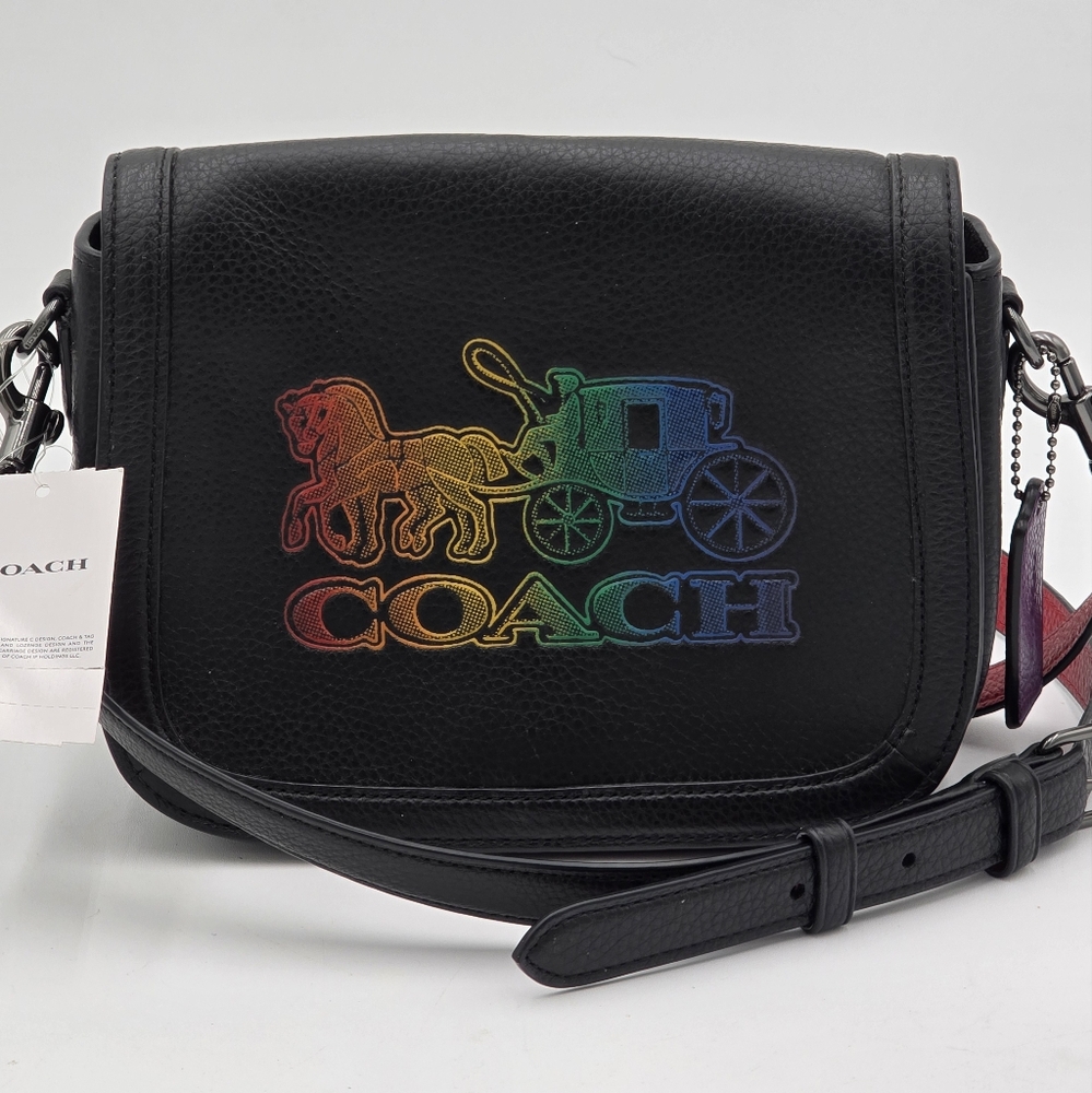 💥NWT💥Coach Black Saddle Bag w/ Rainbow Logo